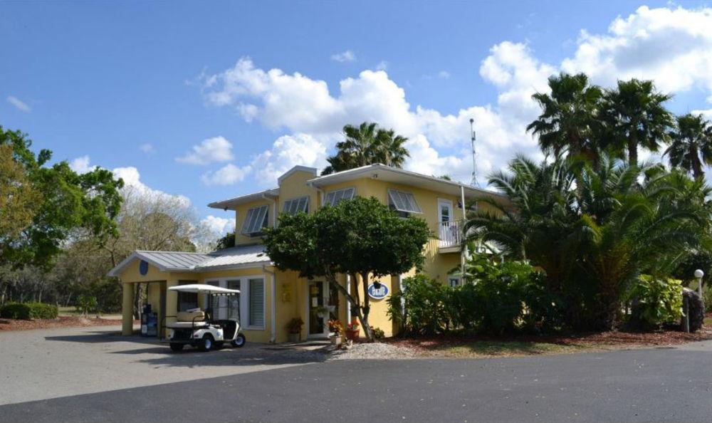 Winter Quarters Encore Manatee Rv Resort Bradenton Exterior photo