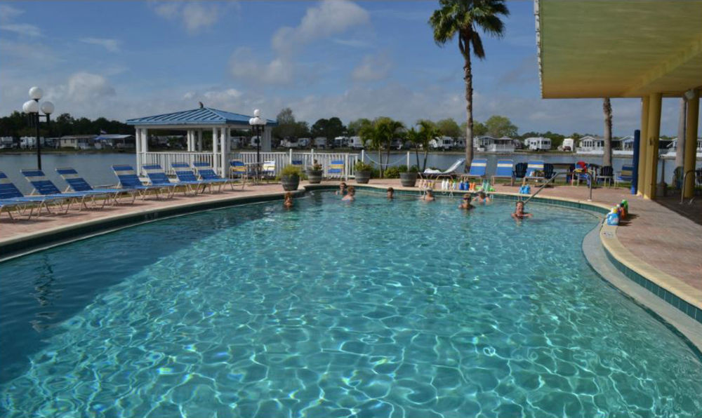 Winter Quarters Encore Manatee Rv Resort Bradenton Exterior photo